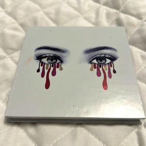 Kylie Cosmetics Burgundy Eyeshadow Palette